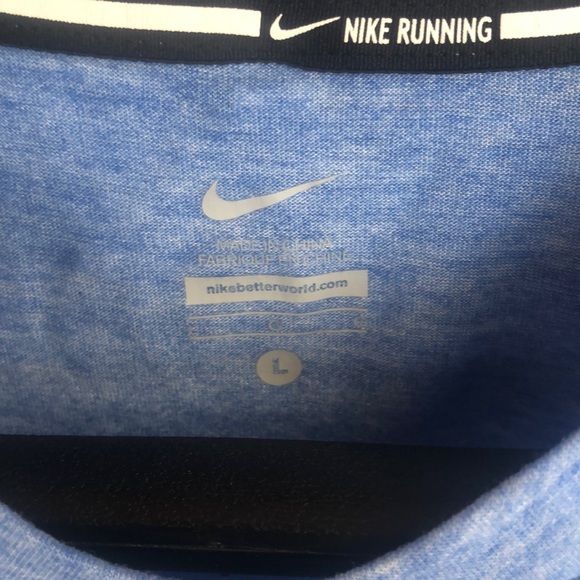 Men’s Nike running shirt light blue - Picture 5 of 6